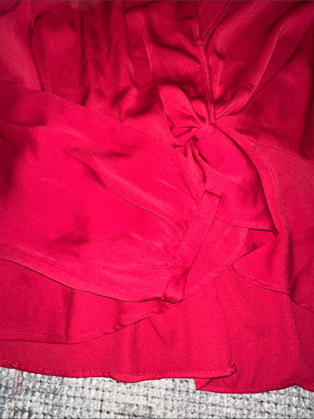 BCBGeneration Red Twist-Front Ruffled Blouse - Picture 4 of 5